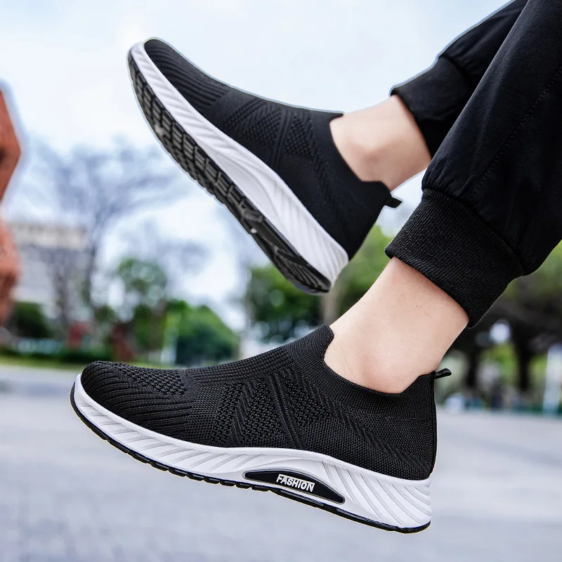 Men Slip‑on Flying‑knit Sneakers Breathable Mesh Lightweight Walking Loafers Casual Shoes