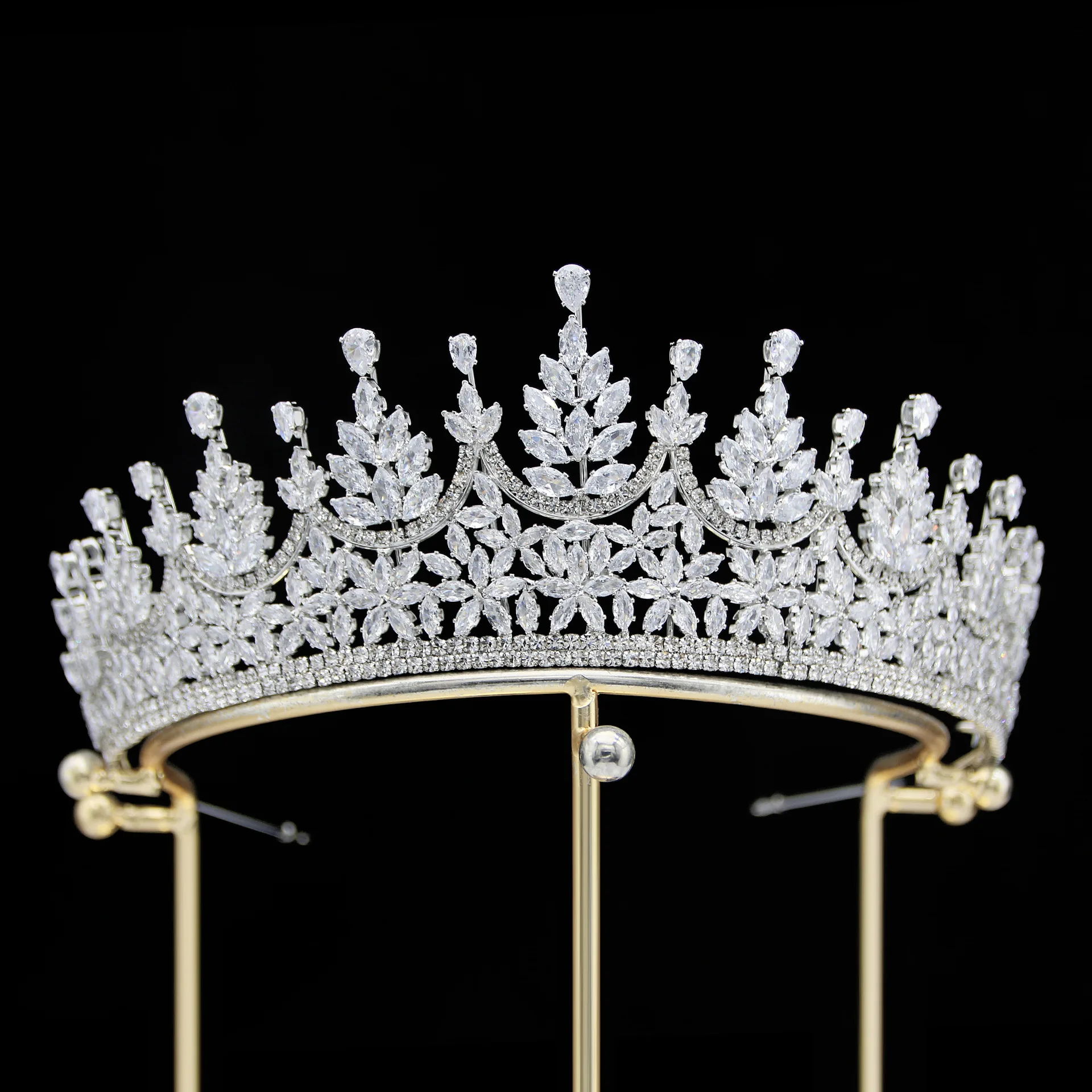 Bride Crowns For Wedding Headdress Cubic Zirconia CZ Luxury Tiaras Crowns For Women Sweet 16 Pageant Prom Hair Jewelry Headpiece