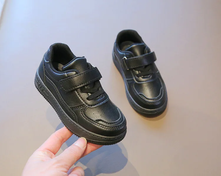 Tenis Sneakers Kids Spring/Autumn New Boys Girls Sports Shoes Casual Board Shoes Leather Soft Soled Children Small White Shoes