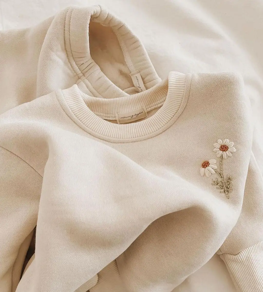 Baby Girls Clothes Set Fleece Embroidery Daisy Pullover Sweatshirt+Jogger Pants Set Girls Boys Tracksuit Toddler Girl Clothes