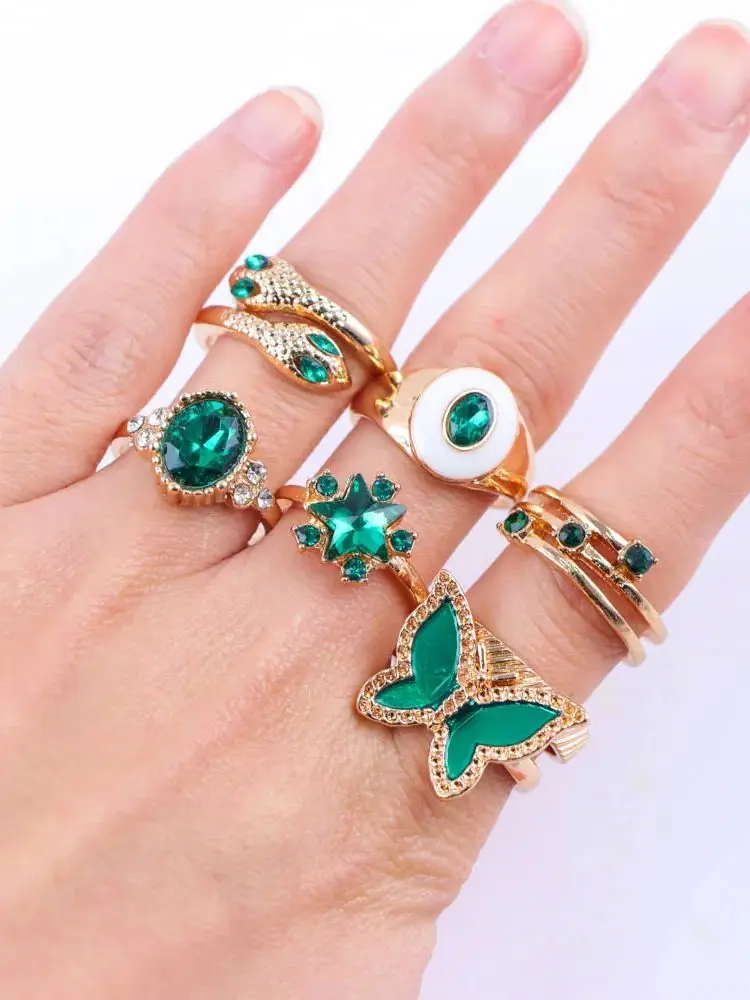 30Pcs/Lot Elegant Fashion Butterfly Colorful Flower Snake Inlaid Rhinestone Rings Romantic Women Proposal Jewelry Party Gifts