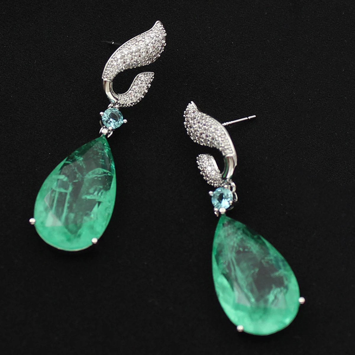 Luxury Women Earrings Long Tassel Party Bridal Wedding Jewelry Green Red Purple Zircon Small Water Drop Earrings for Women Gift
