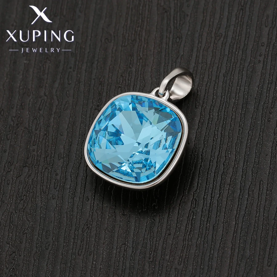 Xuping Jewelry Charm Square Fashion Elegant Crystal Pendant Necklace of Rhodium Color for Women Party Gift A00622005