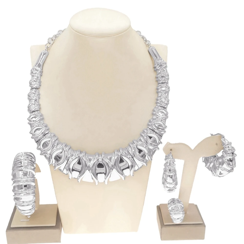 Fashion Dubai Gold Plated Women Jewelry Italian Design Style Big Necklace Banquet Festive Earrings Ring Accessories