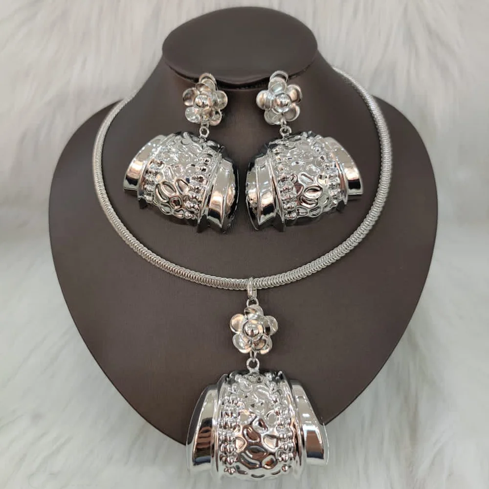 African Women Jewelry Set Pendant Necklace Earrings Weddings Design Bracelet Ring Jewellery Party Bridal Dubai Accessory Gift