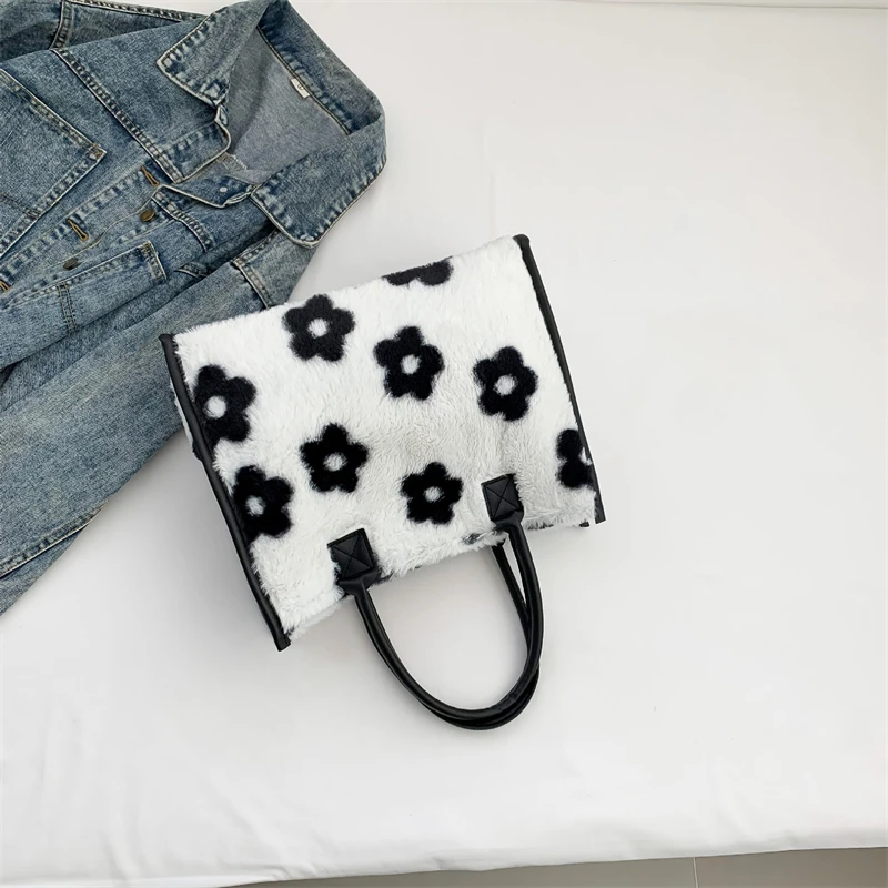 Winter Faux Fur ,Leopard Print Designer Shopper Totes, Fashion Soft Plush Women Shoulder Bags, Large Capacity Handbags and Purse