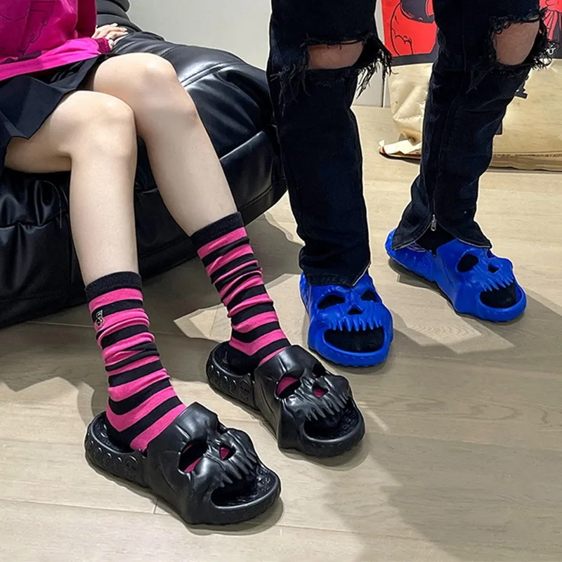 High Quality EVA Skull Design Slippers Summer Outdoor Novelty Slide Thick Sole Platform Beach Non Slip Men Women Cloud Sandal