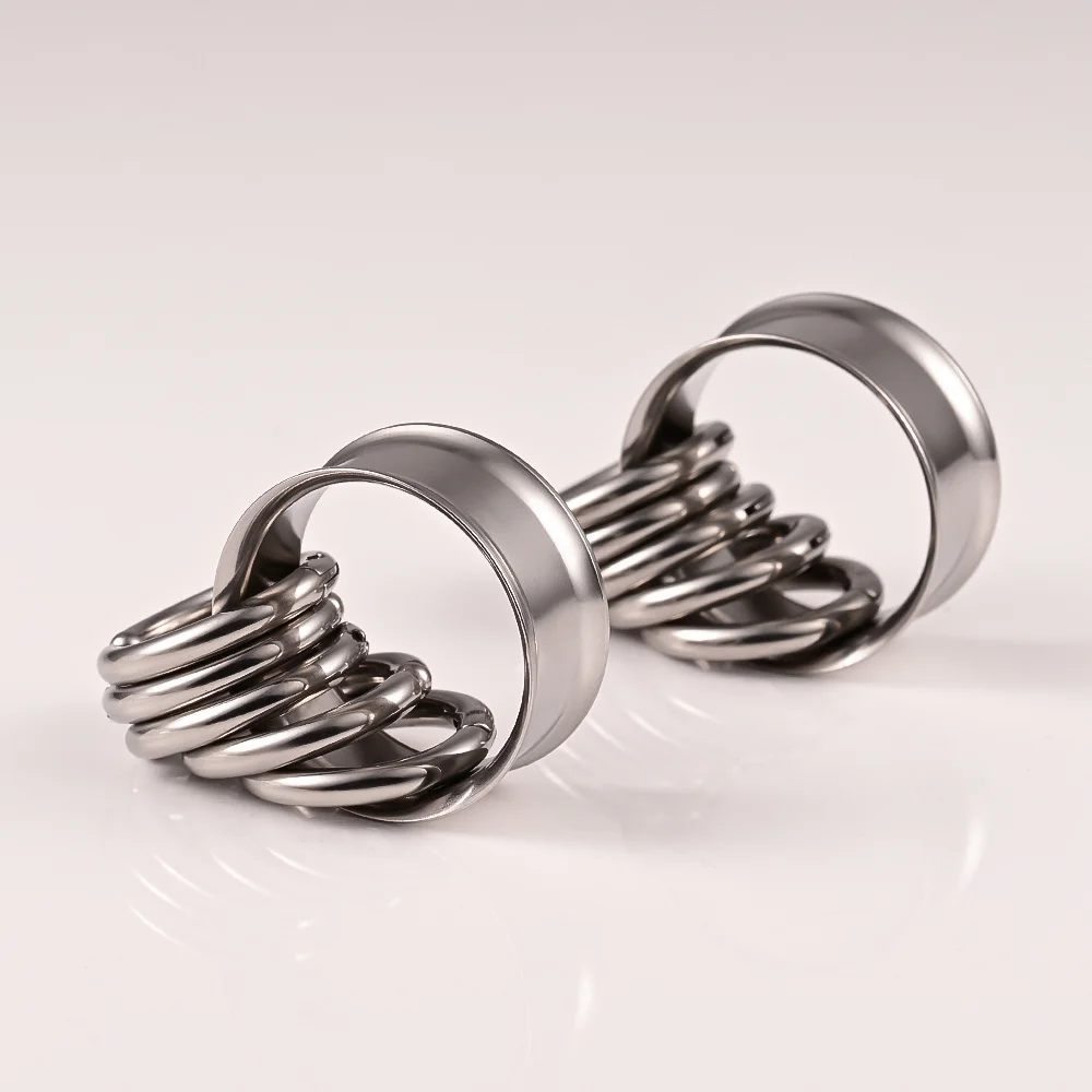 Doearko 2PCS New 316 Stainless Steel Fashion Ear Plugs Tunnels Matching Nose Rings Stretcher Studs Body Piercing Jewelry