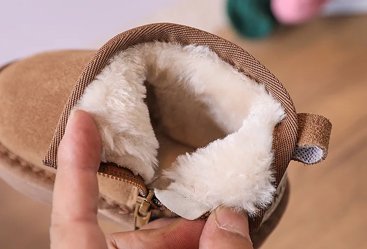 2025 New Winter Baby Snow Boots Leather Warm Plush Little Boys Shoes Non-slip Fashion Toddler Girls Boots