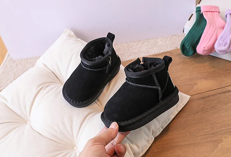 2025 New Winter Baby Snow Boots Leather Warm Plush Little Boys Shoes Non-slip Fashion Toddler Girls Boots