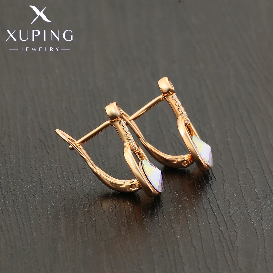Xuping Jewelry New Arrival Crystals Earrings for Women Christmas Gift A00426806