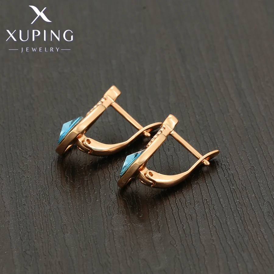 Xuping Jewelry New Arrival Crystals Earrings for Women Christmas Gift A00426806