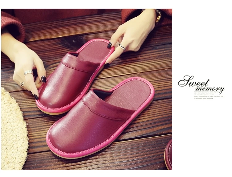 Affordable PU Leather Slipper Men's Home Shoes Winter Waterproof Slippers Unisex Indoor Shoes Room Guest Slipper Man Flip Flops