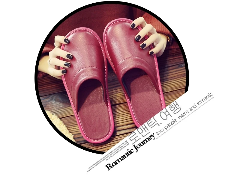 Affordable PU Leather Slipper Men's Home Shoes Winter Waterproof Slippers Unisex Indoor Shoes Room Guest Slipper Man Flip Flops