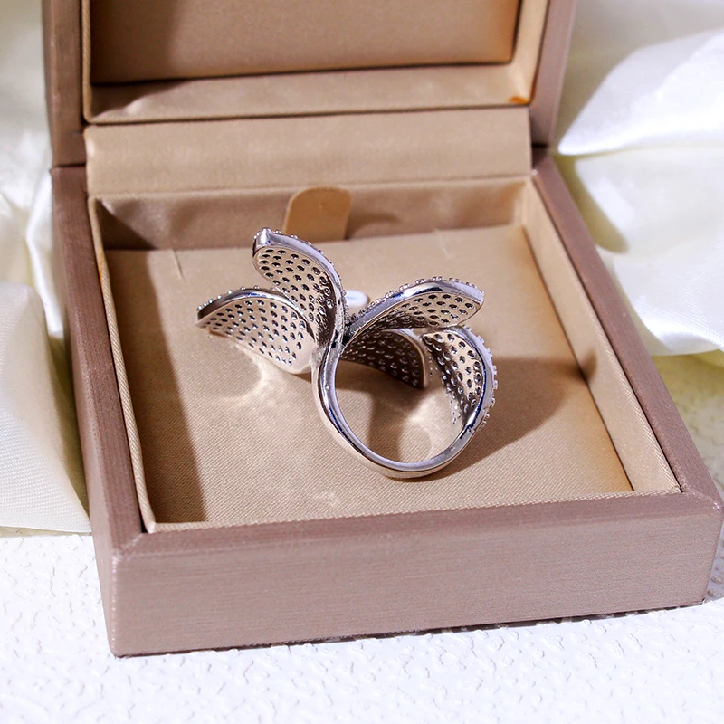 New Fashion Luxury Cubic Zirconia Women's Rings Oversized Butterfly Flower Rings for Women Open Resizable Female Engagement Ring