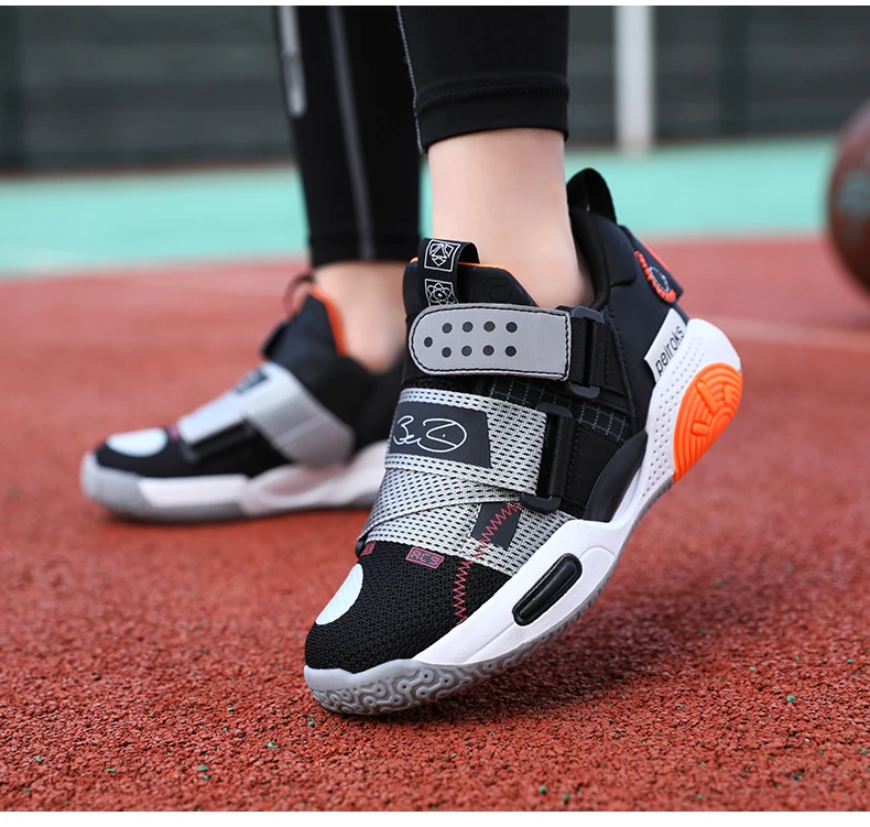 2024 New Children's Basketball Shoes For Boys Girls Non-slip Kids Sport Shoes Lightweight Outdoor Sneakers Trainers Footwear
