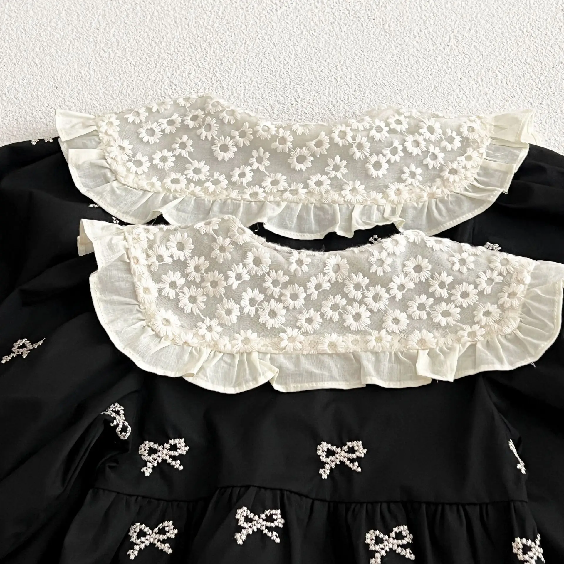 New Kids Baby Girls Long Sleeve Sweet Embroider Sisters Rompers Spring Autumn Kids Baby Girls Children Clothes Dress