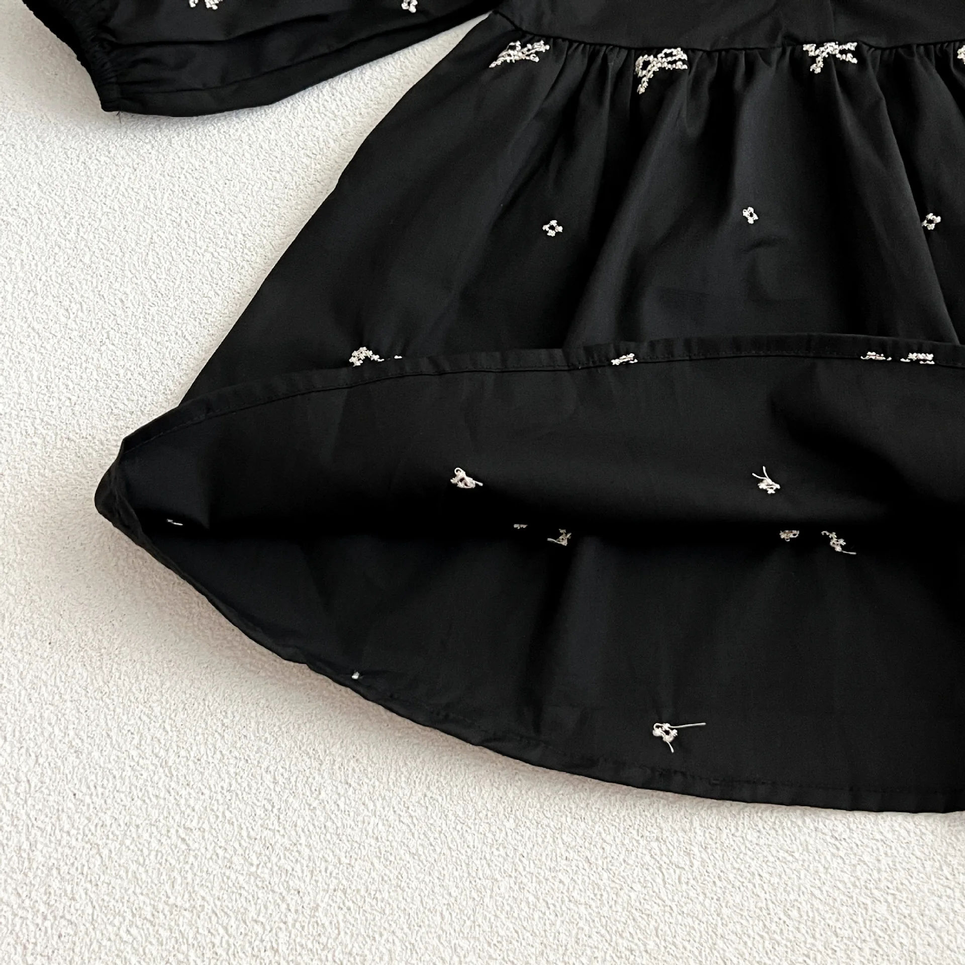 New Kids Baby Girls Long Sleeve Sweet Embroider Sisters Rompers Spring Autumn Kids Baby Girls Children Clothes Dress