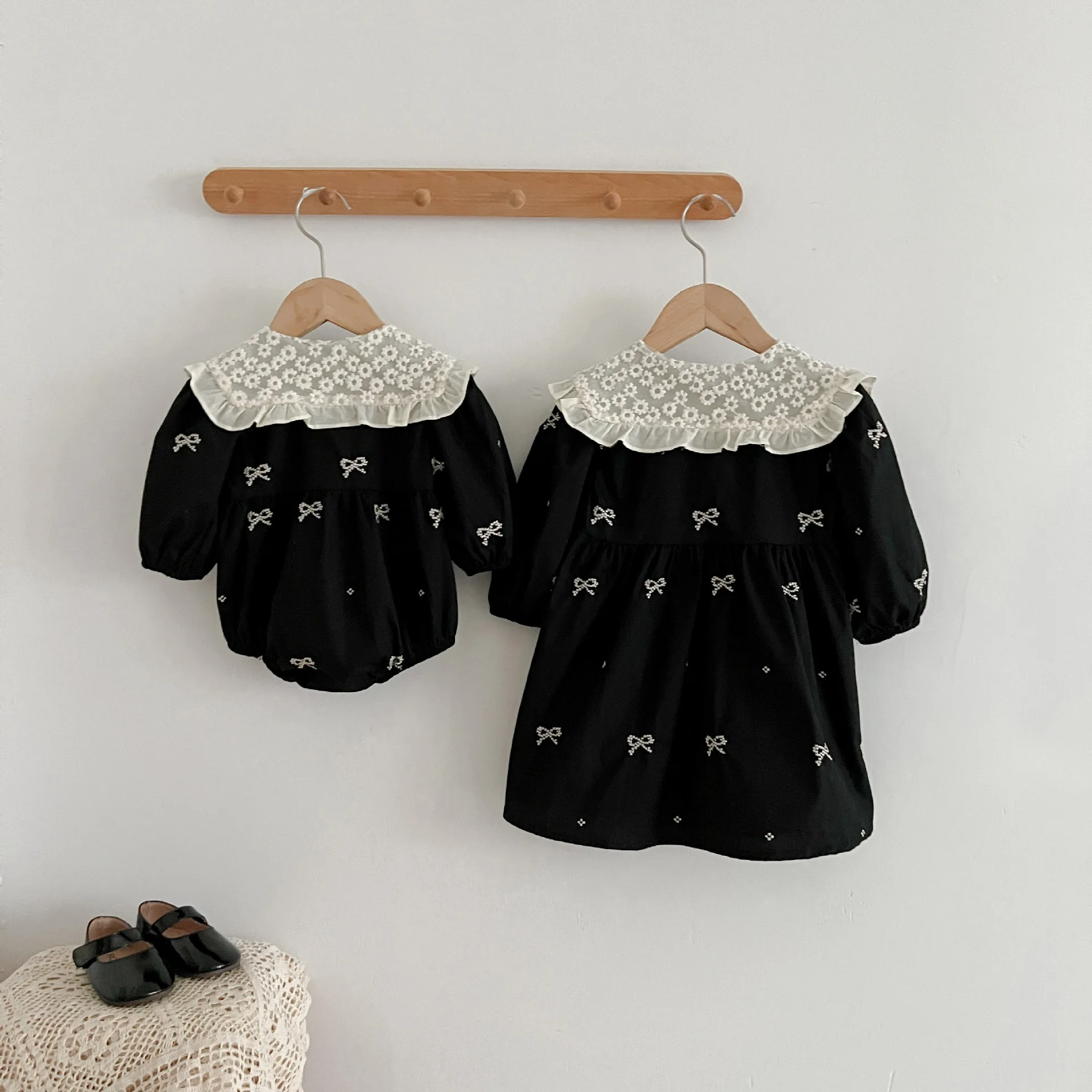 New Kids Baby Girls Long Sleeve Sweet Embroider Sisters Rompers Spring Autumn Kids Baby Girls Children Clothes Dress