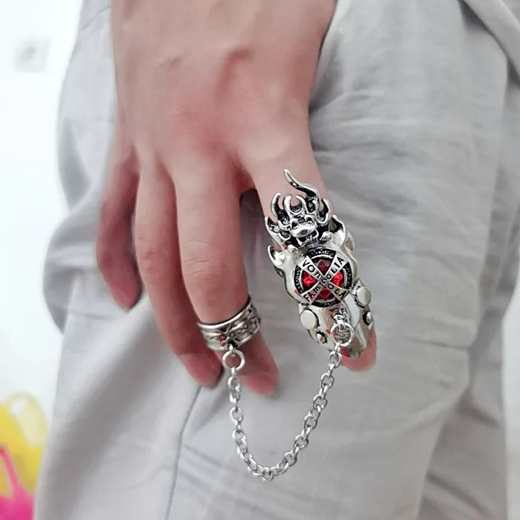 Fashion Japan Anime Hitman Reborn Joint Ring Gemstone Revolving Rings Cosplay Props Figure Toys Punk Gothic Fans Party Gifts