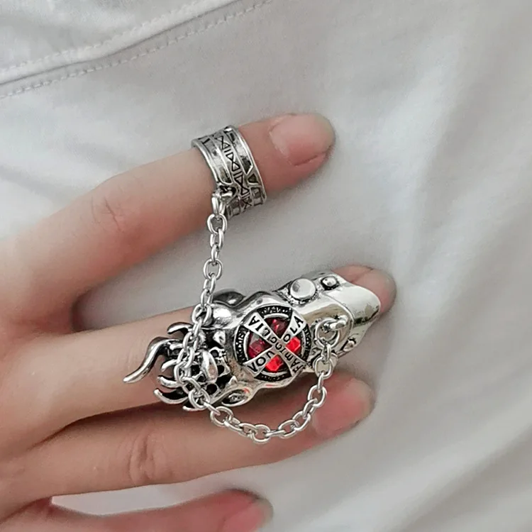 Fashion Japan Anime Hitman Reborn Joint Ring Gemstone Revolving Rings Cosplay Props Figure Toys Punk Gothic Fans Party Gifts