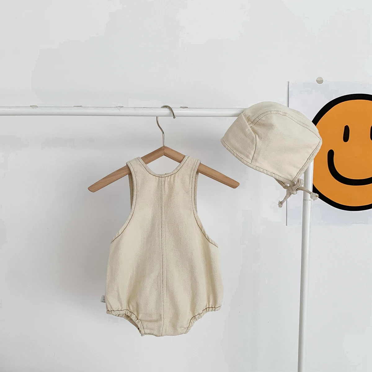 Baby Clothes Denim Sling Romper Infant Onesie Newborn One-piece 0-3 Years Old Complimentary Hat