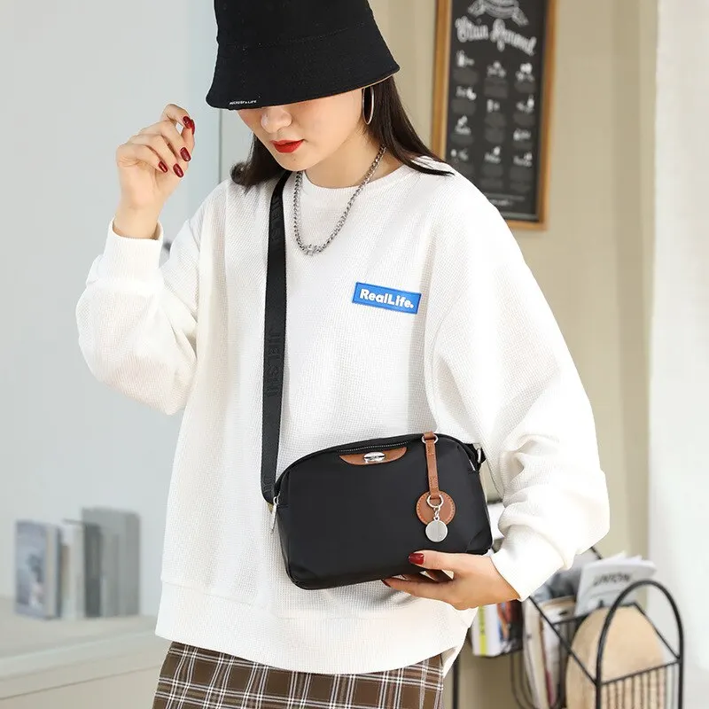 Nylon Women's Waterproof Large Capacity Crossbody Bag Casual Solid Color Messenger Shoulder Bag