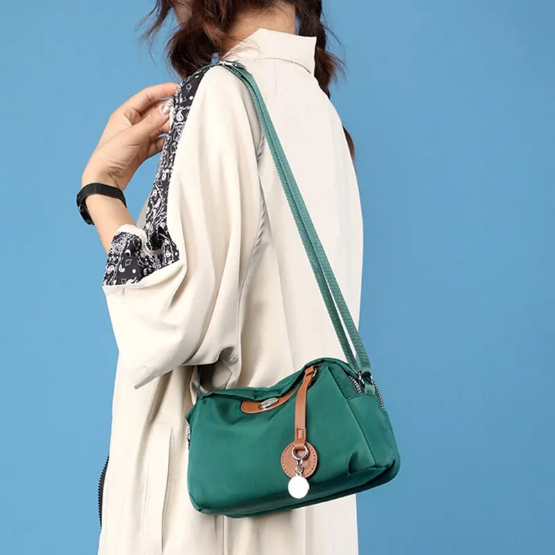 Nylon Women's Waterproof Large Capacity Crossbody Bag Casual Solid Color Messenger Shoulder Bag