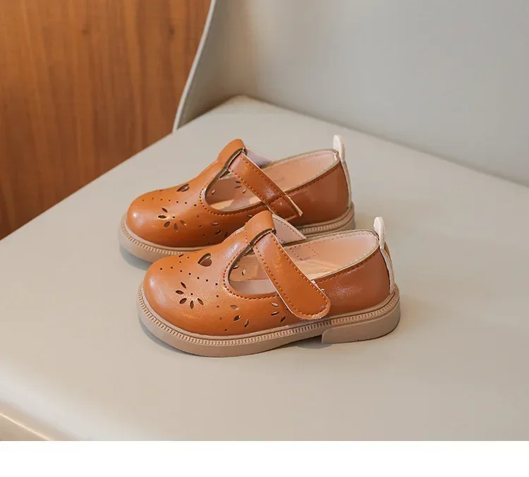 Size 21-30 2026 Spring Baby Girl Leather Shoes 2 To 3 Years Solid Color Soft Sole Princess Shoes Children's Casual Single Shoes