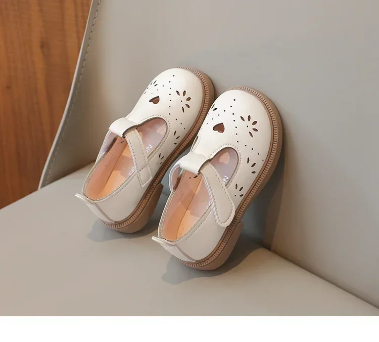 Size 21-30 2026 Spring Baby Girl Leather Shoes 2 To 3 Years Solid Color Soft Sole Princess Shoes Children's Casual Single Shoes