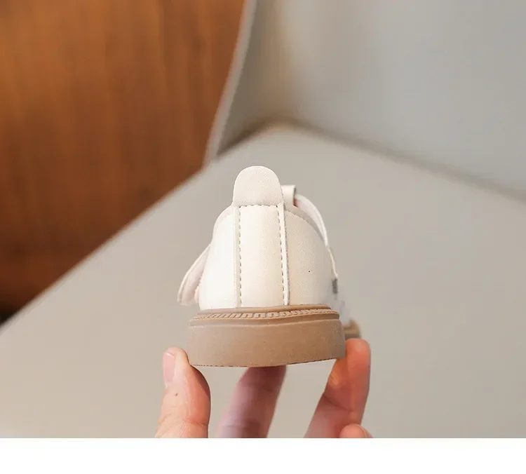 Size 21-30 2026 Spring Baby Girl Leather Shoes 2 To 3 Years Solid Color Soft Sole Princess Shoes Children's Casual Single Shoes