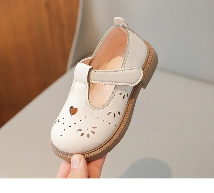Size 21-30 2026 Spring Baby Girl Leather Shoes 2 To 3 Years Solid Color Soft Sole Princess Shoes Children's Casual Single Shoes
