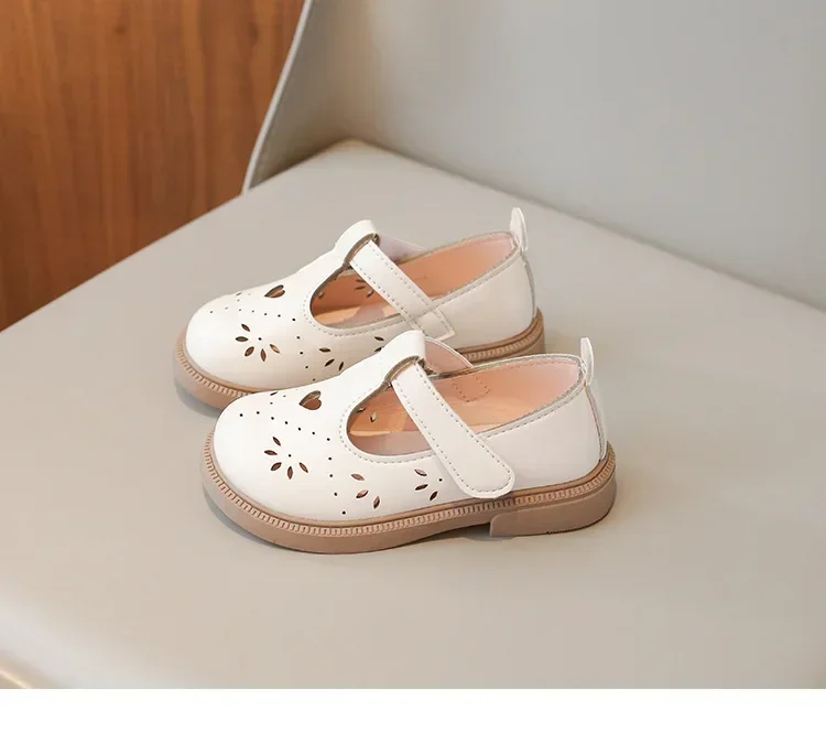 Size 21-30 2026 Spring Baby Girl Leather Shoes 2 To 3 Years Solid Color Soft Sole Princess Shoes Children's Casual Single Shoes