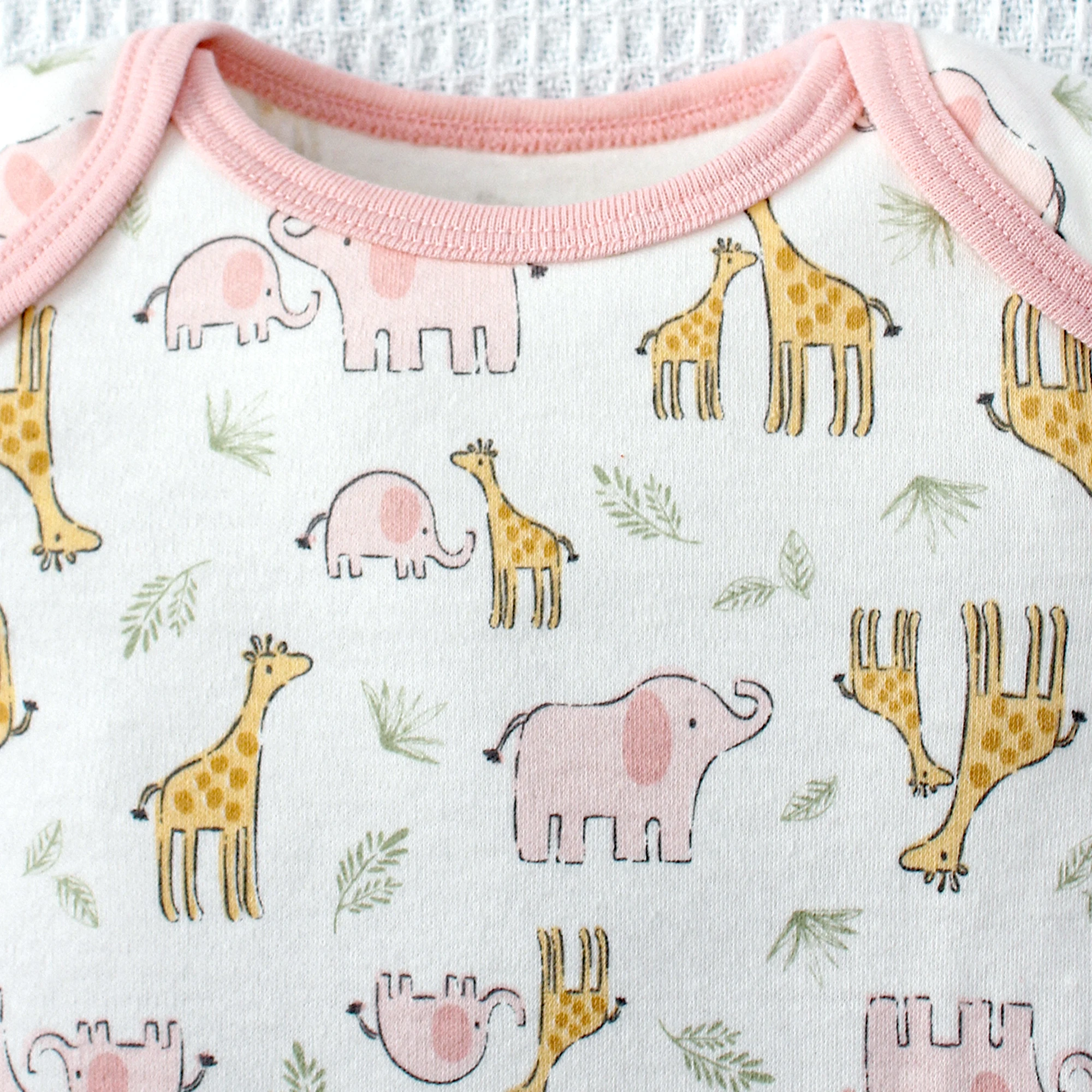  3PCS Summer Baby Girls Three Piece Bodysuit Animal Kingdom and Elephant Letter Pattern Short Sleeve Bodysuit Mother's Day Gif