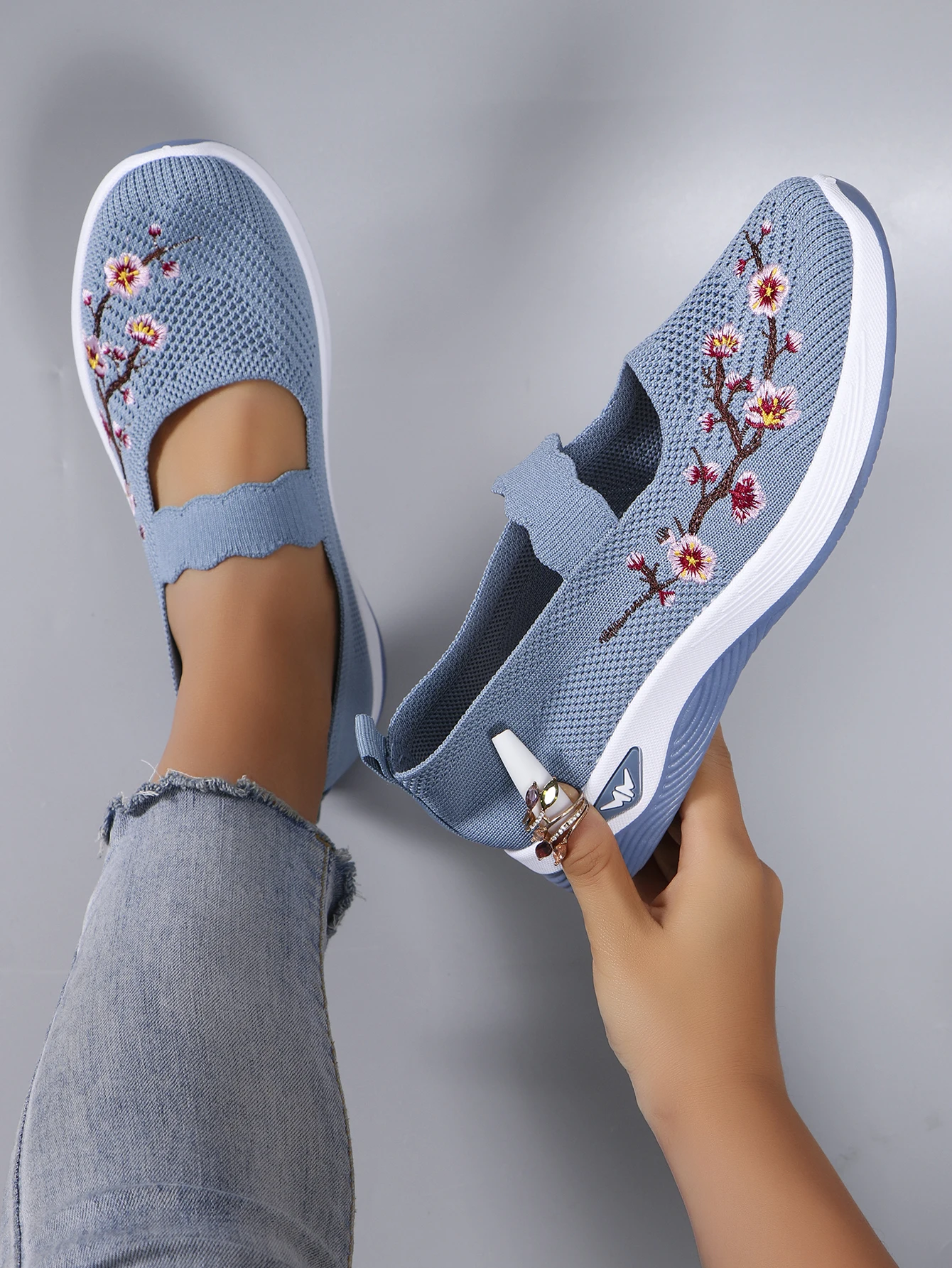 Women's summer breathable mesh flat shoes women's shoes casual sports shoes, clearance free shipping