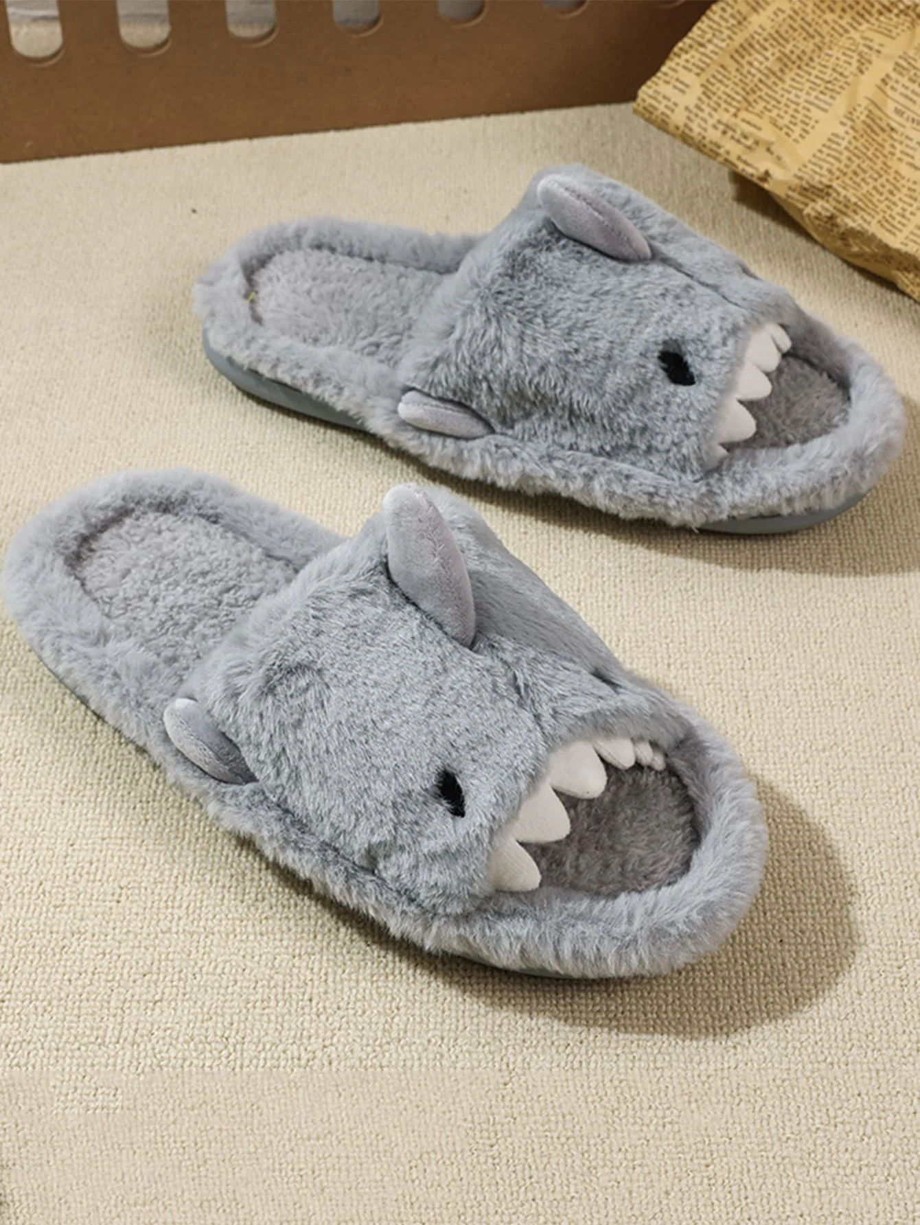 Men's Home Cotton Slippers Are Soft, Comfortable and Warm Indoor Fun Cartoon One Word Cotton Slippers