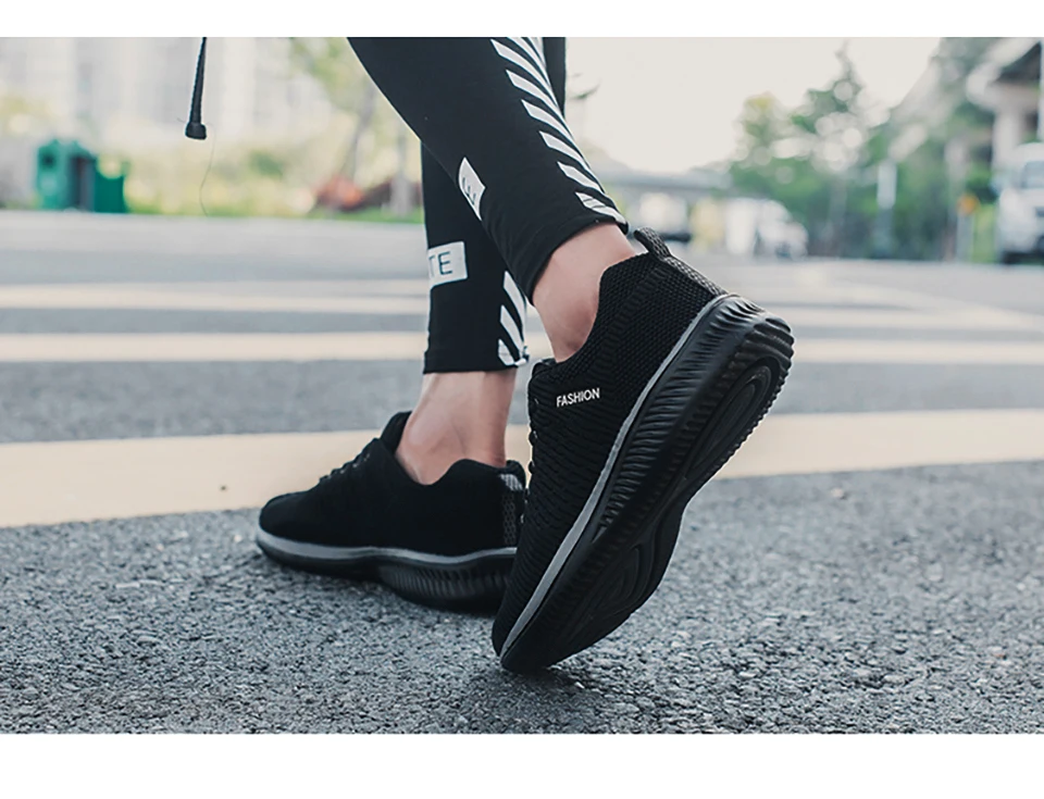 Men Running Spring Autumn Walking Loafers Fashion Casual Sports Shoes Breathable Light Men's Outdoor Shoes Plus Size38-48