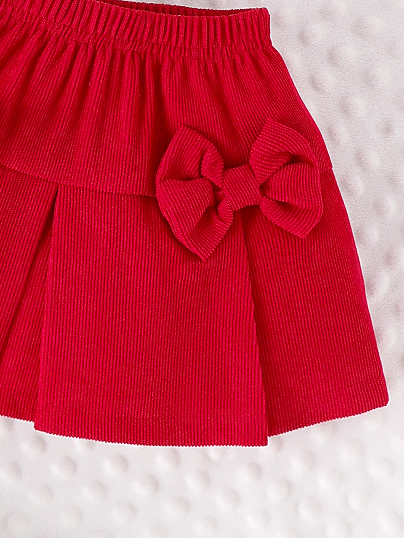 2PCS  Autumn New Style For Girls 1-3 Years Old, Comfortable And Sweet Bubble Sleeve Love Badge Top + Short Skirt Set