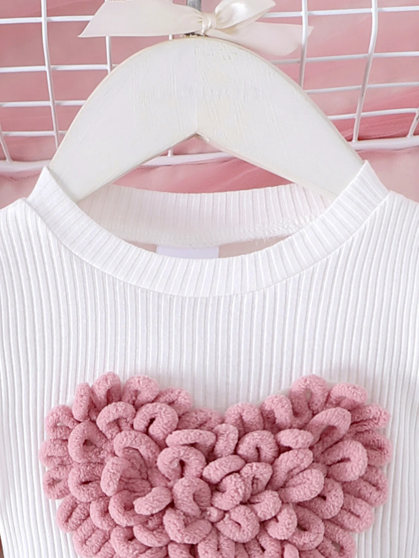 2PCS  Autumn New Style For Girls 1-3 Years Old, Comfortable And Sweet Bubble Sleeve Love Badge Top + Short Skirt Set