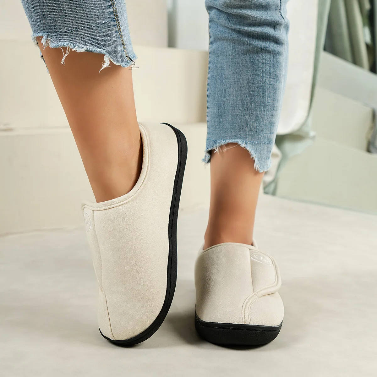 Litfun Winter Warm Cotton Slippers For Women Men Outdoor Anti-slip Faux Fur Cotton Shoes Indoor Soft Cozy Plush Flat House Shoes