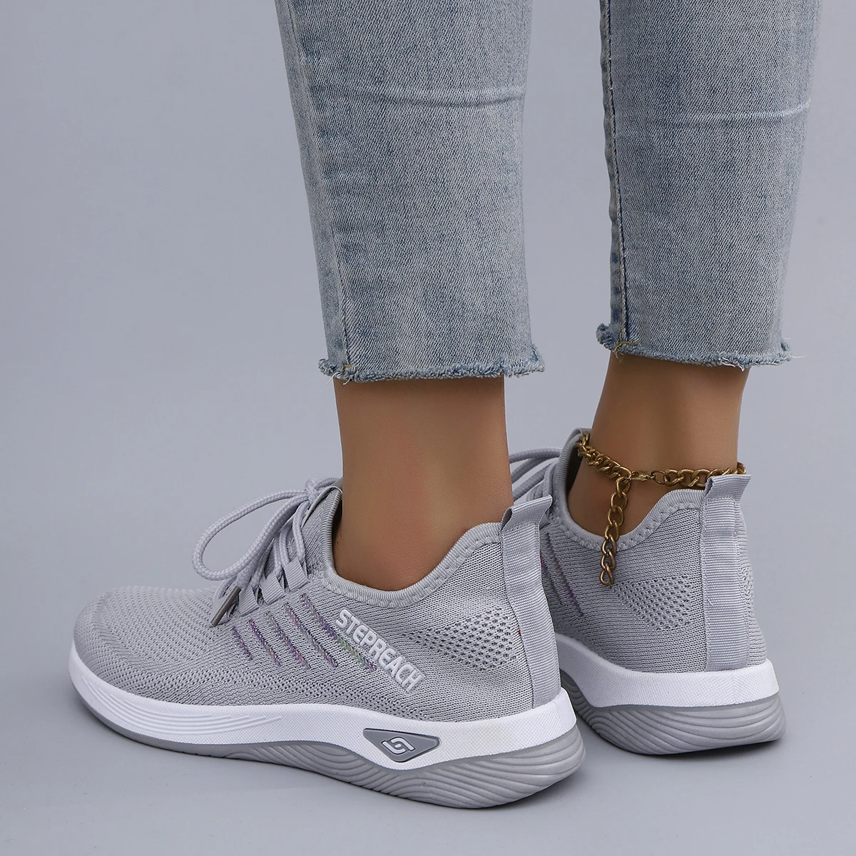 Spring and Autumn New Women's Casual Lace up Comfortable, Breathable, Lightweight and Wear-Resistant Sports Shoes