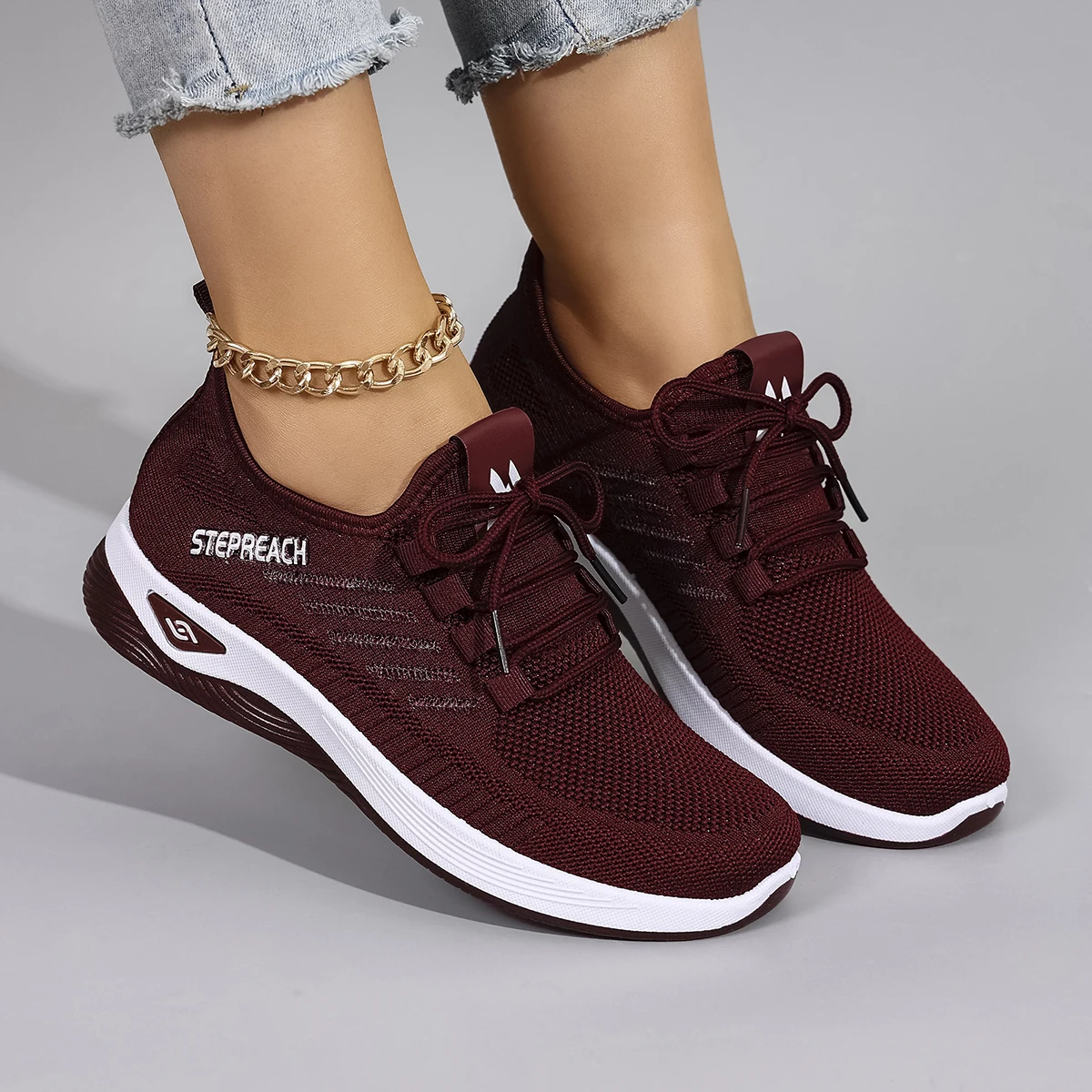 Spring and Autumn New Women's Casual Lace up Comfortable, Breathable, Lightweight and Wear-Resistant Sports Shoes