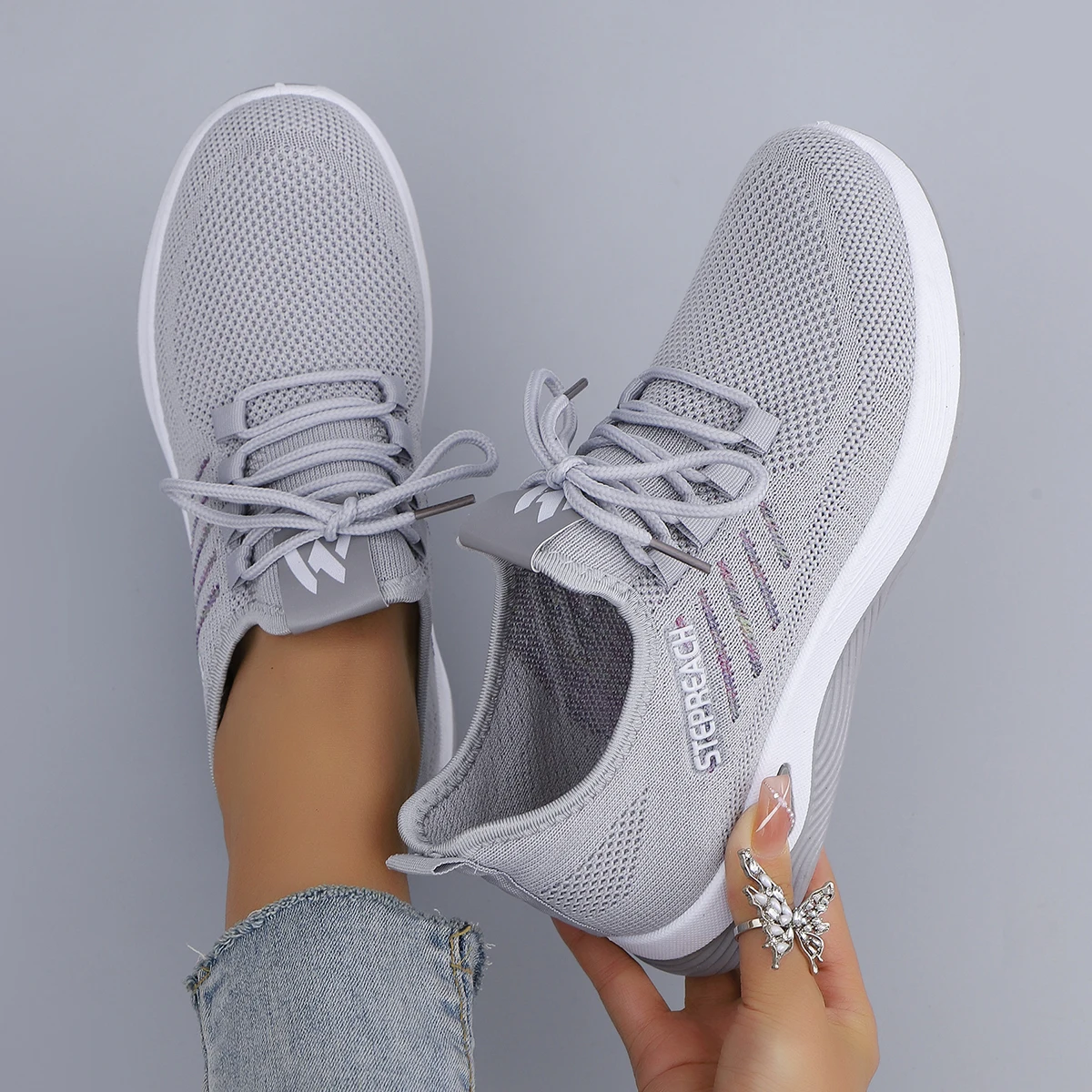 Spring and Autumn New Women's Casual Lace up Comfortable, Breathable, Lightweight and Wear-Resistant Sports Shoes