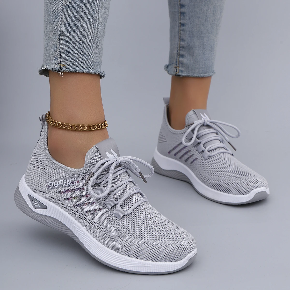 Spring and Autumn New Women's Casual Lace up Comfortable, Breathable, Lightweight and Wear-Resistant Sports Shoes