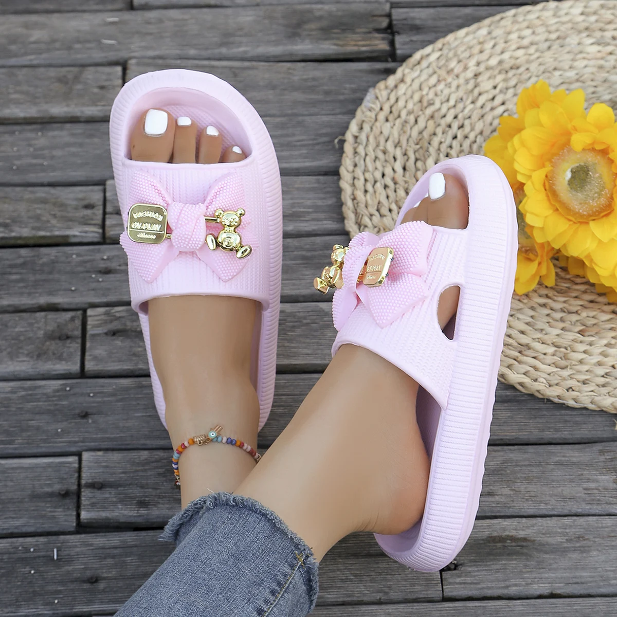 Summer Women Slip-On Slippers Adorable Metallic Bear Bow Decor Slides Vacation Beach Walks Shower Versatile Multi-Color Sandals