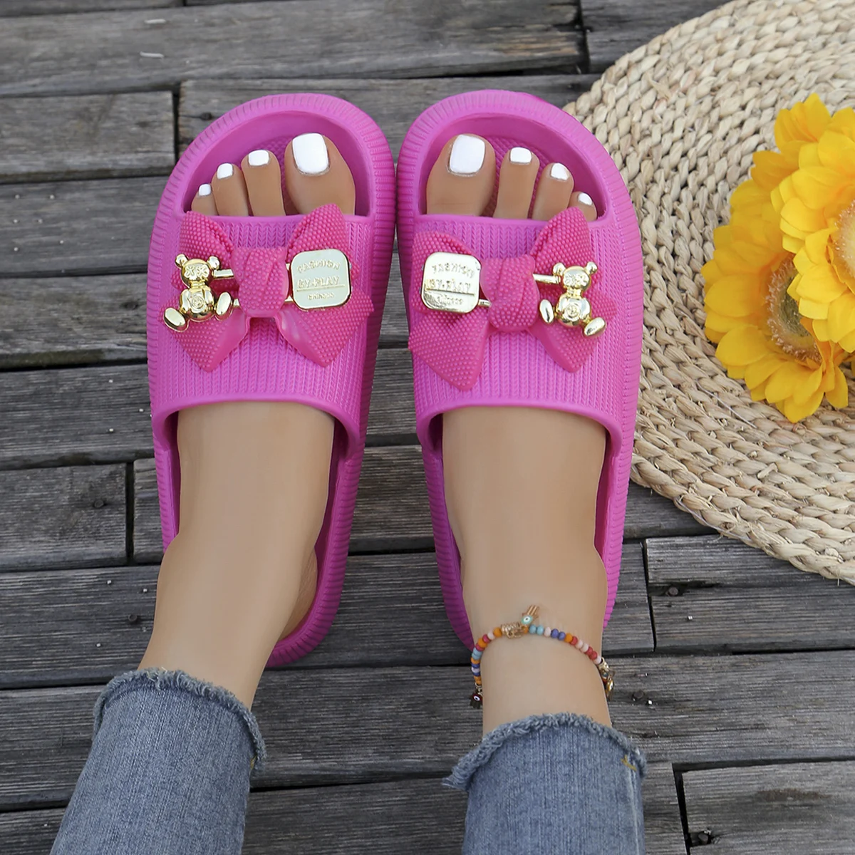 Summer Women Slip-On Slippers Adorable Metallic Bear Bow Decor Slides Vacation Beach Walks Shower Versatile Multi-Color Sandals