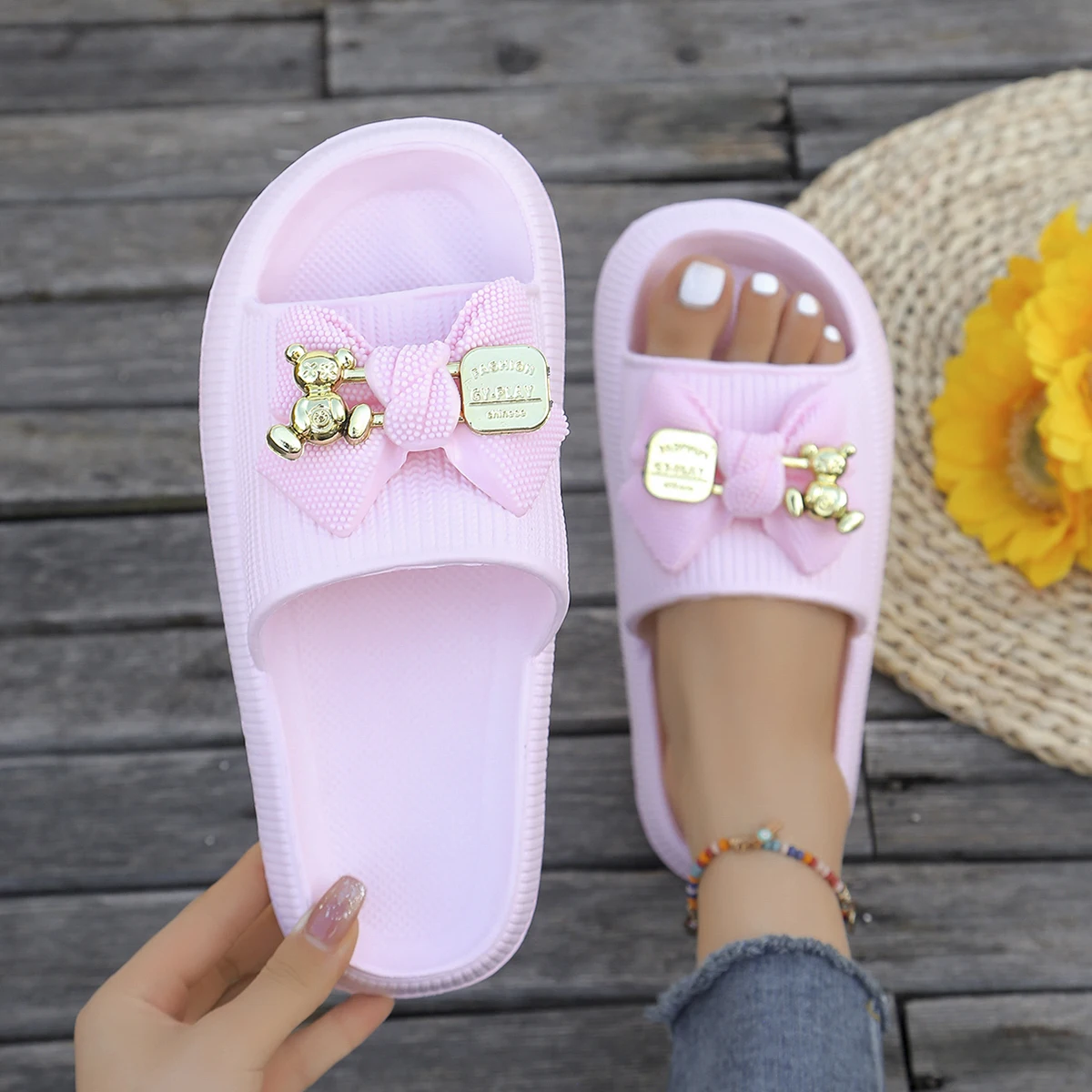 Summer Women Slip-On Slippers Adorable Metallic Bear Bow Decor Slides Vacation Beach Walks Shower Versatile Multi-Color Sandals