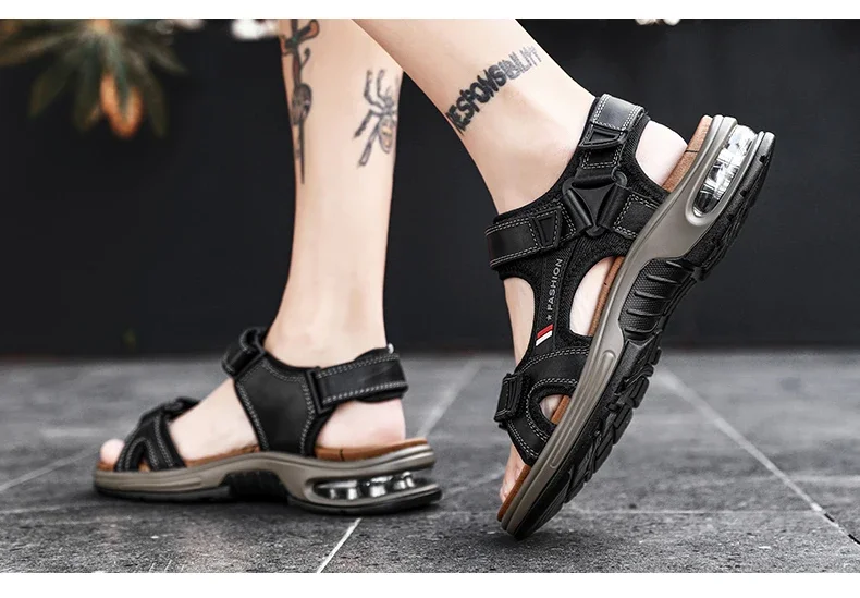 New Summer Genuine Leather Men Sandals Fashion Design Breathable Casual Shoes Men Soft Bottom Outdoor Beach Sandals Big Size 46