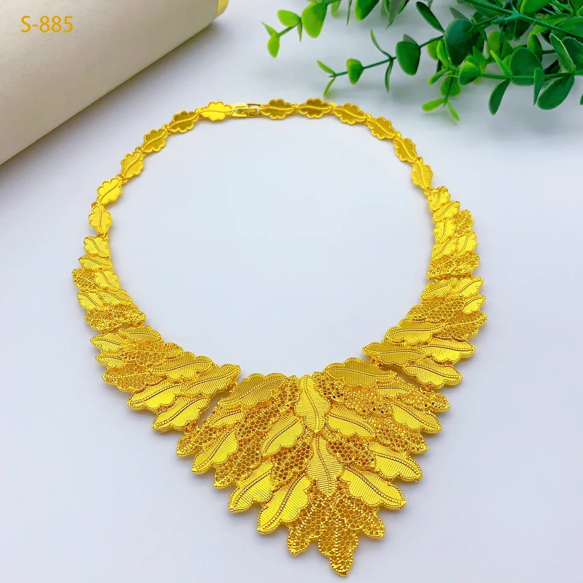 Large Round Pendant 24K Gold Plated Jewelry Set for Women Necklace Earrings Bracelet Ring African Bridal Wedding Party Gifts