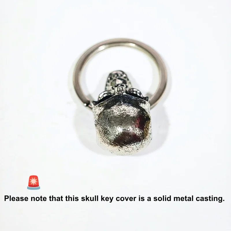 Stainless Steel Skull Motorcycle Key Decorative Hat, Unique Gift for Cyclists, Skull Keychain Decoration (Key Not Included)